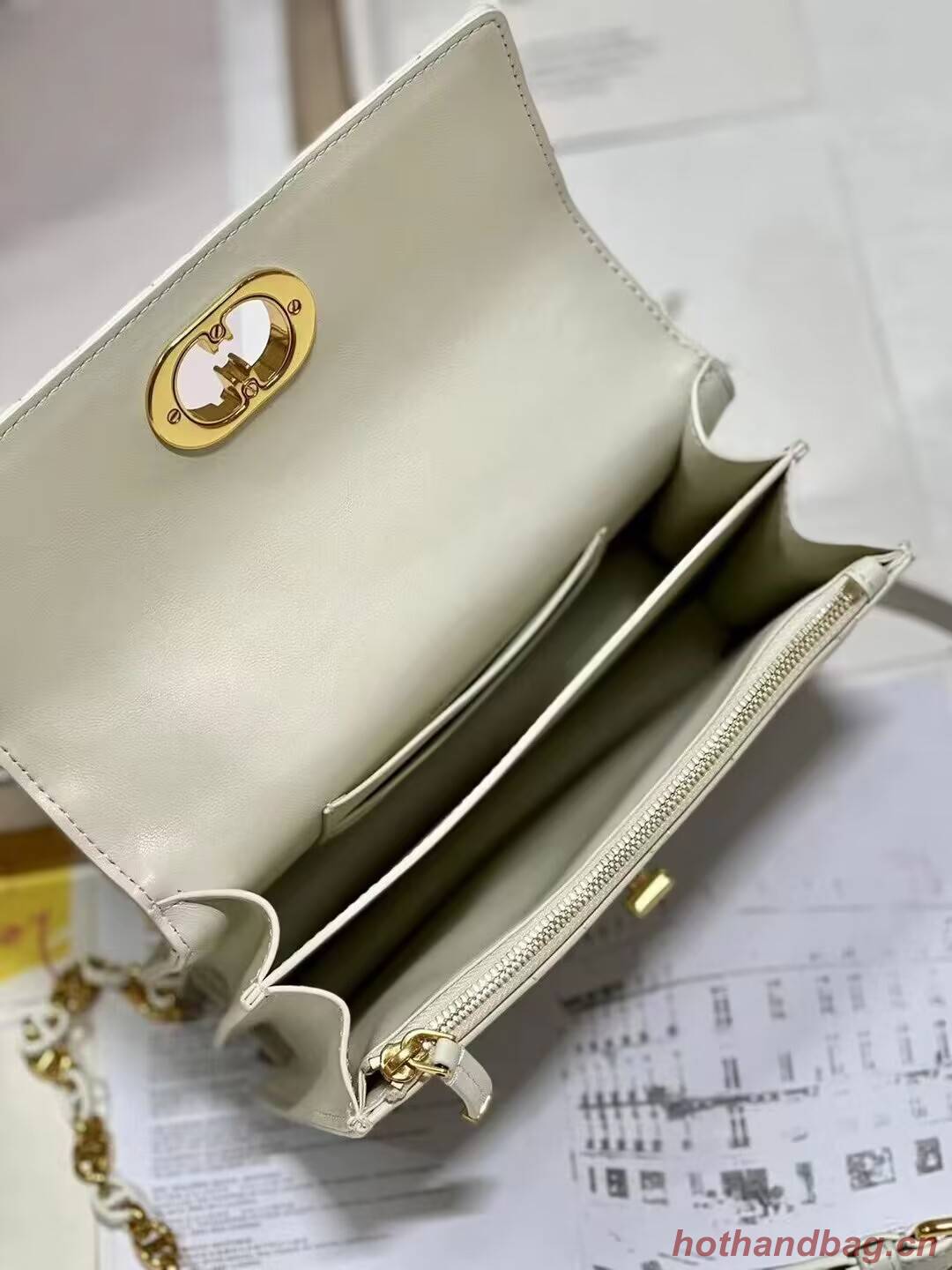Dior MISS CARO MINI BAG Macrocannage Lambskin S5169UD Latte Dior MISS CARO MINI BAG Macrocannage Lambskin S5169UD Latte