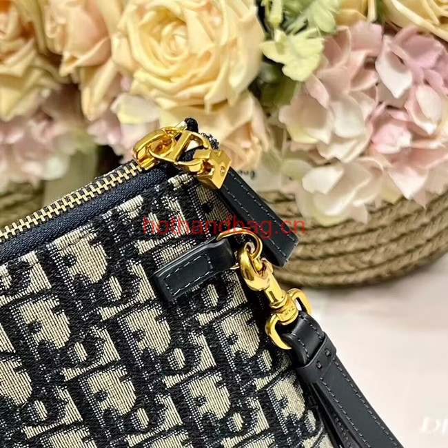 LARGE DIOR CARO DAILY POUCH Blue Dior Oblique Jacquard S5086UWHC LARGE DIOR CARO DAILY POUCH Blue Dior Oblique Jacquard S5086UWHC