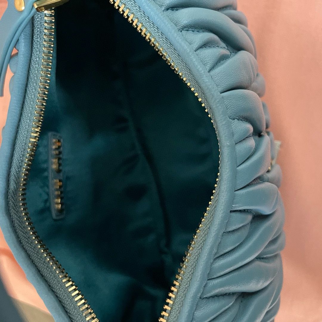 Miu Miu Wander Matelasse Original Sheepskin Bag 5BC125 Blue Miu Miu Wander Matelasse Original Sheepskin Bag 5BC125 Blue
