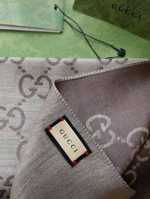 Gucci Scarf GUC00360 Gucci Scarf GUC00360
