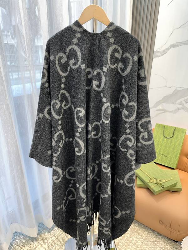 Gucci Cloak GUC00404 Gucci Cloak GUC00404
