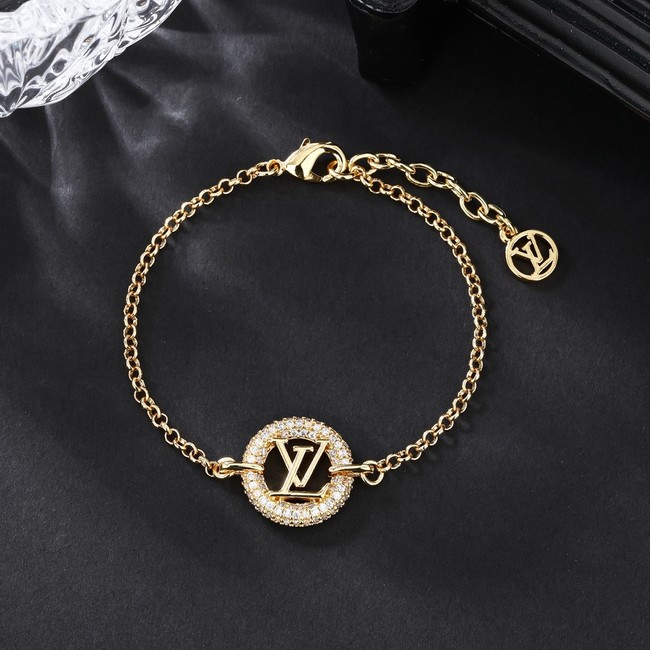 Louis Vuitton Necklace&Earrings&Bracelet CE16374