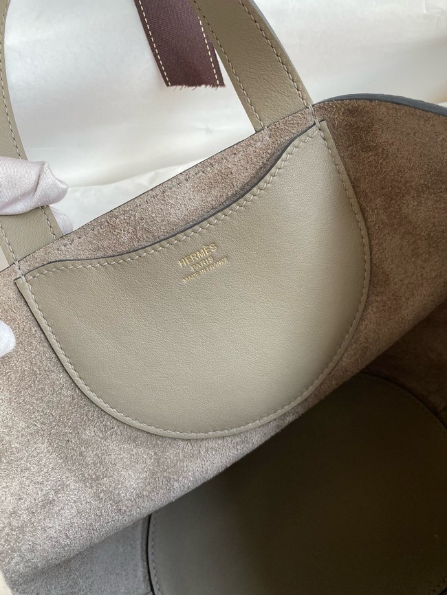 Hermes in the loop Togo Leather Bag H3369-9