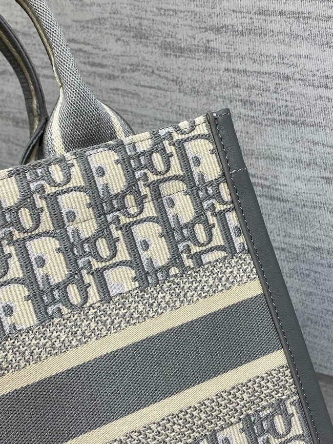 Small Dior Book Tote Dior Oblique Embroidery and Calfskin M1325CZ-3