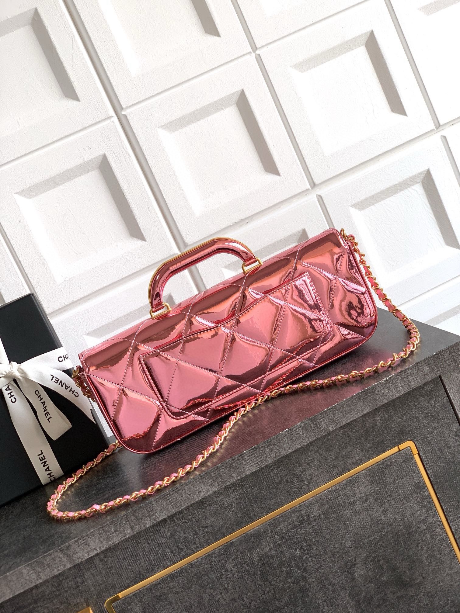 Chanel 25K Original Patent Leather Top Handle Bag A6321 Pink Chanel 25K Original Patent Leather Top Handle Bag A6321 Pink