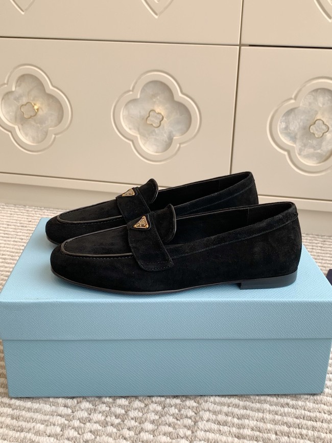 Prada leather loafers 87199-4