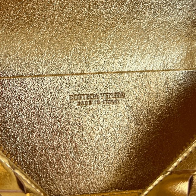 Bottega Veneta Bang Bang Intrecciato leather 789109 Gold