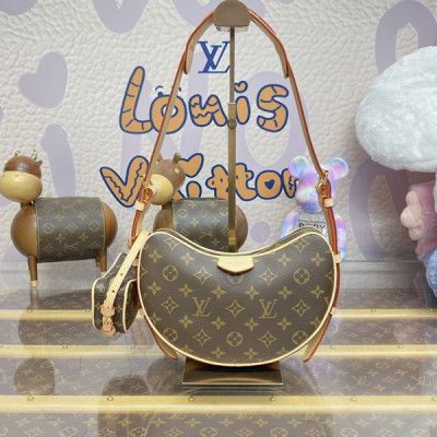 M46828 New LV Remix Croissant MM