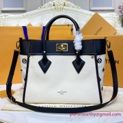 M59842 On My Side MM High End Leathers