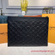 M62903 Discovery Pochette Monogram Shadow Leather